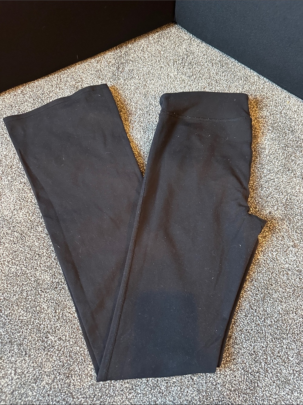 ALO Flare Black Yoga Leggings